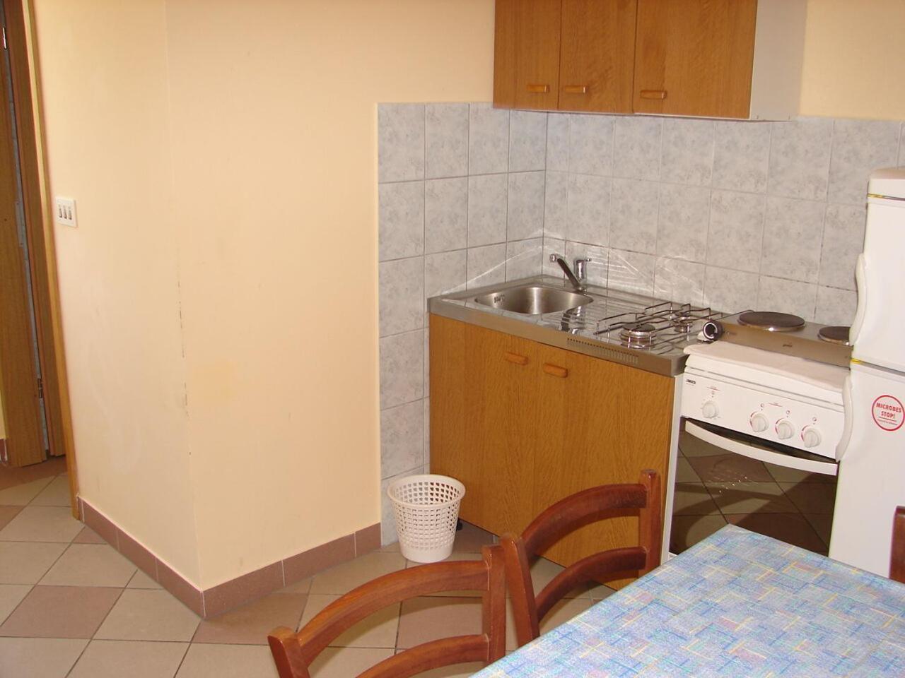 Apartments Mara - barbecue Trogir Exterior foto